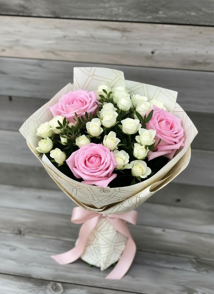 Букет цветов из: Розы в Стодеревской