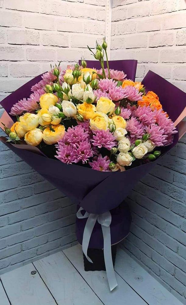 Букет цветов из: Хризантемы и Розы в Стодеревской