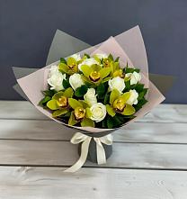 Букет цветов из:  Орхидеи и Розы в Стодеревской