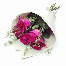 Букет цветов из:  Розы в Стодеревской