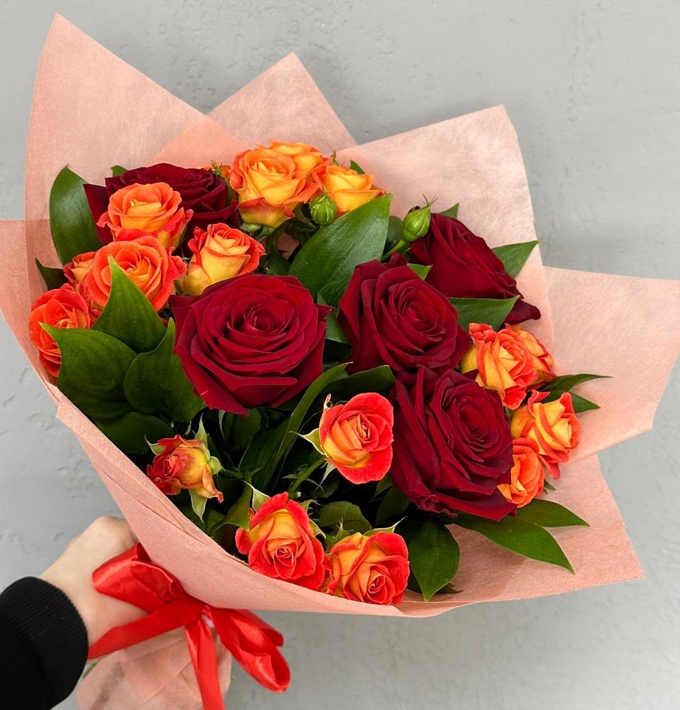 Букет Любовь и восторг в Стодеревской