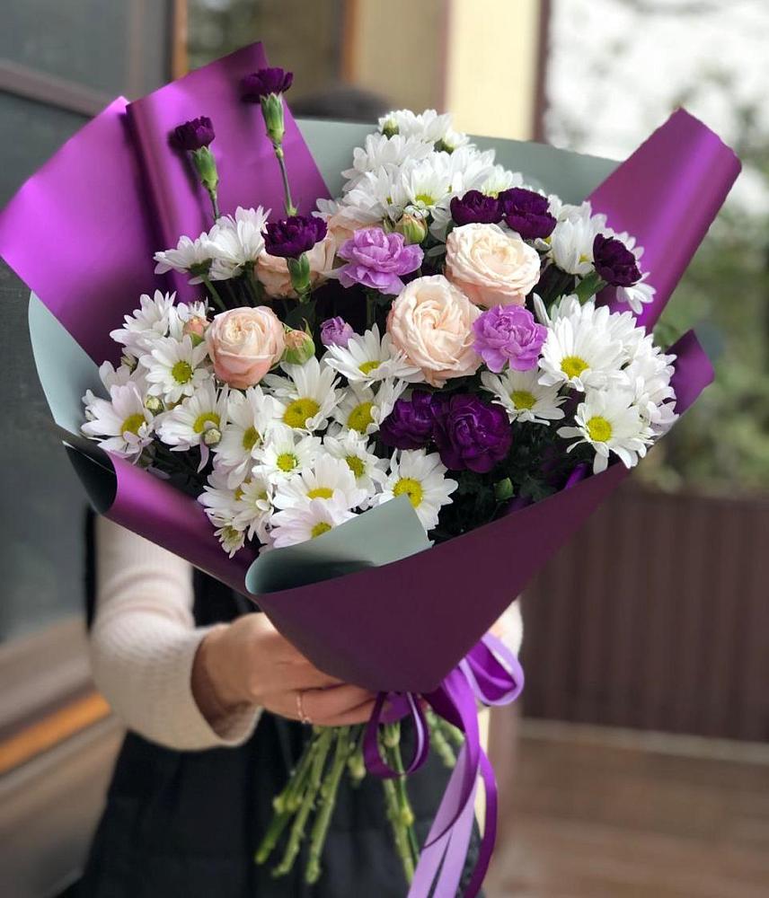 Букет цветов из: Хризантемы, Гвоздики и Розы в Стодеревской