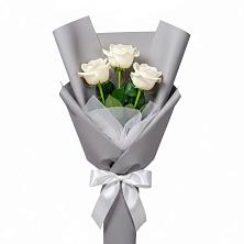 Букет 3 белые розы в Стодеревской