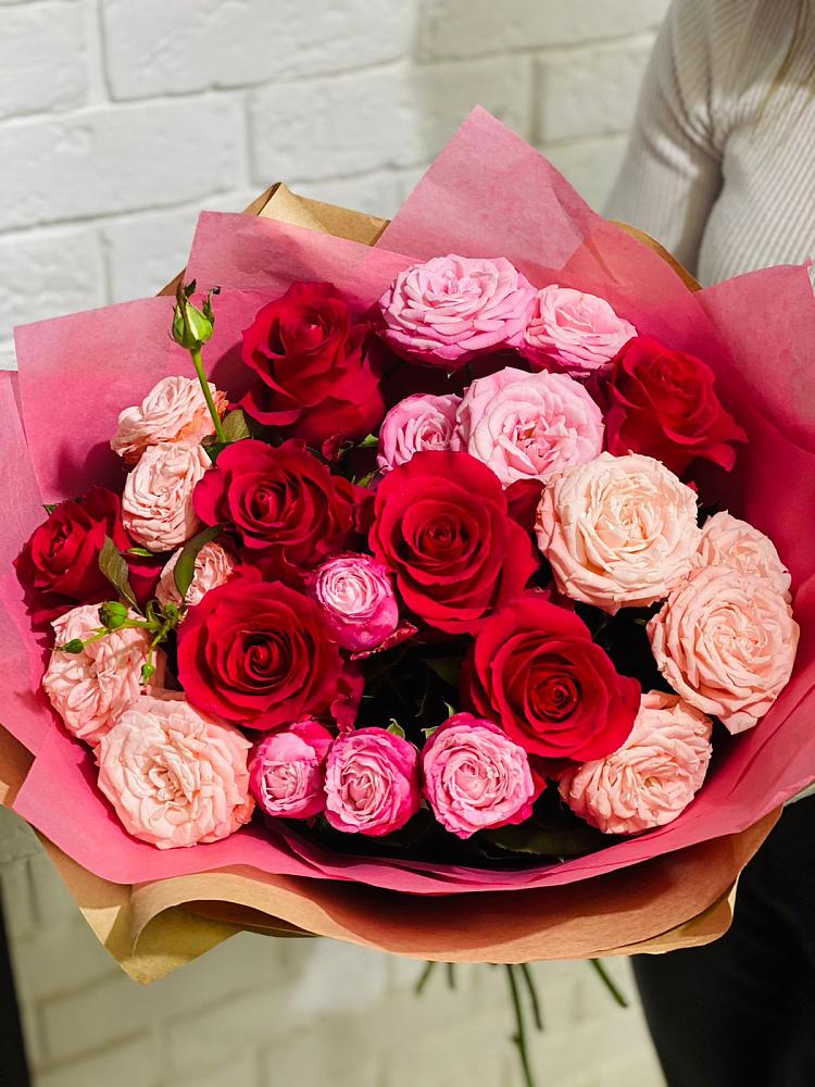 Букет цветов из: Розы в Стодеревской