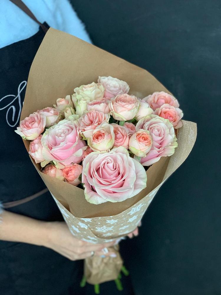 Букет цветов из: Хризантемы и Розы в Стодеревской