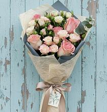 Букет цветов из:  Розы в Стодеревской