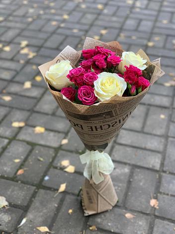 Букет цветов из: Розы в Стодеревской