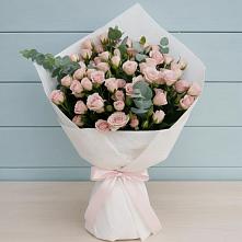 Букет цветов из:  Розы в Стодеревской
