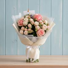 Букет цветов из:  Розы в Стодеревской