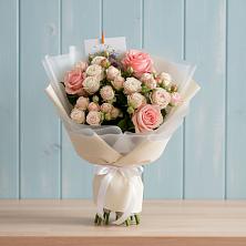 Букет цветов из:  Розы в Стодеревской