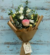 Букет цветов из:  Розы и Лизиантусы в Стодеревской