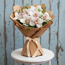 Букет цветов из:  Орхидеи и Розы в Стодеревской