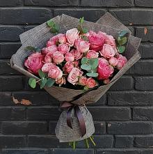 Букет цветов из:  Розы в Стодеревской